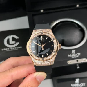 Đồng Hồ Hublot Classic Fusion Orlinski King Gold Alternative Pave 40mm Replica 1:1 – Top Quality Version