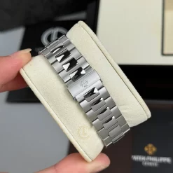 Patek Philippe Nautilus 40mm 5711/1A-018 40mm Steel Dial Tifany Replica 1:1 – Top Quality