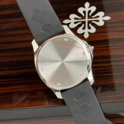 Patek Philippe Aquanaut 5067A-025 35.6mm Black Dial Diamond Bezel Moissanite Steel Replica 1:1 – Top Quality