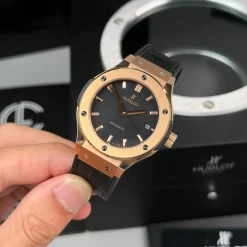 Đồng hồ Hublot Classic Fusion Titanium 38mm Dial Black Rose Gold Replica 1:1-Top Quality Version
