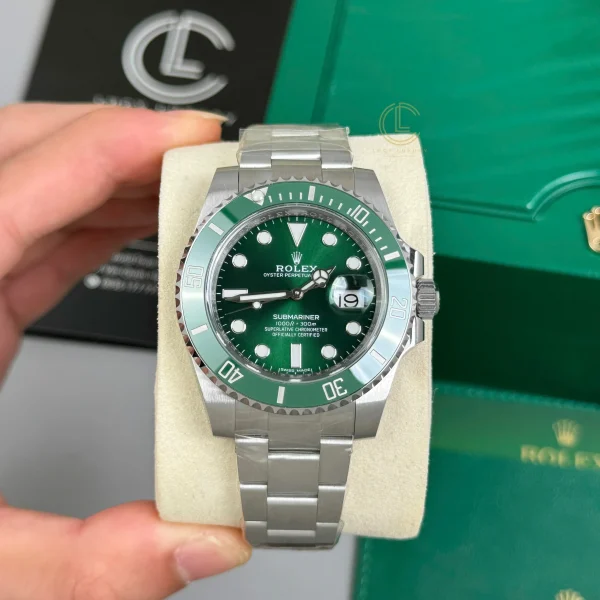 Đồng Hồ Rolex Submariner Date Hulk 40mm 116610LV Cal.3135 Replica 1:1 – Top Quality Version