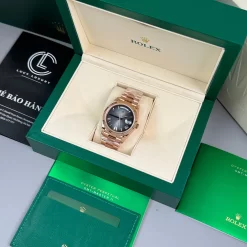 Đồng Hồ Rolex Day Date 40mm 180gram  Dial 228239 Replica 1:1 – Top Quality Version