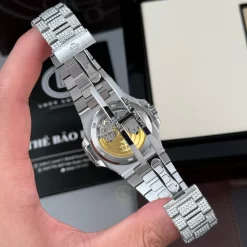 Đồng Hồ Patek Philippe Nautilus 5711 Full Diamond Replica 1:1 – Top Quality Version