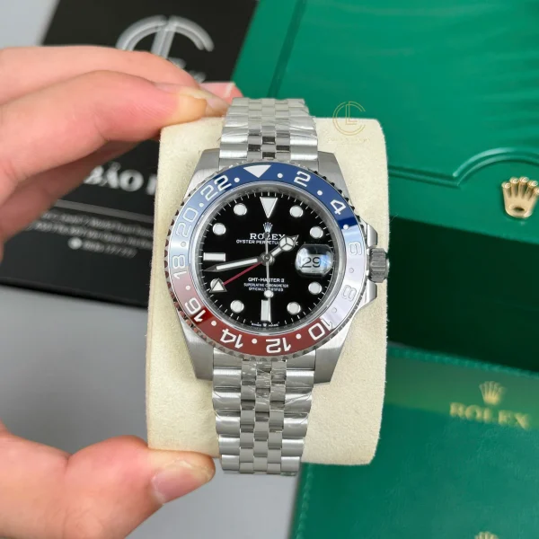 Đồng hồ Rolex GMT-Master II Pepsi M126710BLRO-0002 40mm Cal.3285 Replica 1:1 – Top Quality Version