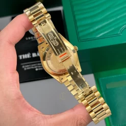 Đồng Hồ Rolex Day Date 40mm 180gram Sliver Meteorite Dial 228239 Replica 1:1 – Top Quality Version