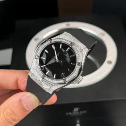 Đồng Hồ Hublot Classic Fusion Orlisnki Diamonds Pave Replica 1:1 – Top Quality Version