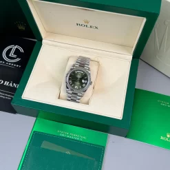 Đồng Hồ Rolex Day Date 40mm 180gram Sliver Ice Blue Dial 228239 Replica 1:1 – Top Quality Version