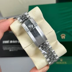 Đồng Hồ Rolex GMT Master II Bruce Wayne 40mm 126710GRNR Cal.3285 Replica 1:1 – Top Quality Version