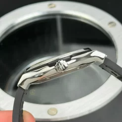 Đồng hồ Hublot Classic Fusion Diamonds Moissanite Pave 42mm Dial Black Replica 1:1-Top Quality Version