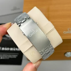 Đồng hồ Omega Seamaster Diver 300m Summer Blue 42mm Replica 1:1 – Top Quality Version