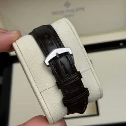 Đồng hồ Patek Philippe Calatrava 5227G-001 39mm Black Dial Steel Replica 1:1 – Top Quality Version