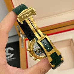 Đồng Hồ Omega Speedmaster Moonwatch 310.60.42.50.10.001 42mm Green Dial Yellow Gold Replica 1:1 – Top Quality Version