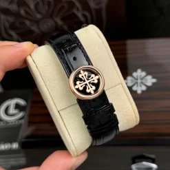 Đồng Hồ Patek Philippe Complications 5205R-011 40mm Green Dial Rose Gold Replica 1:1 – Top Quality Version