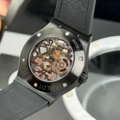 Đồng hồ Hublot Classic Fusion Skeleton Tourbilon 45mm Ceramic Replica 1:1 – Top Quality Version
