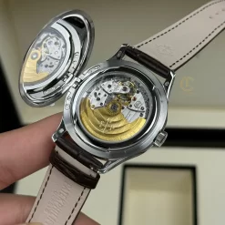 Đồng hồ Patek Philippe Calatrava 5227G-001 39mm White Dial Steel Replica 1:1 – Top Quality Version
