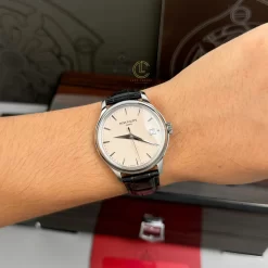 Đồng hồ Patek Philippe Calatrava 5227G-001 39mm White Dial Steel Replica 1:1 – Top Quality Version