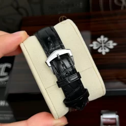 Đồng hồ Patek Philippe Calatrava 5227G-001 39mm White Dial Steel Replica 1:1 – Top Quality Version