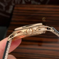 Đồng Hồ Patek Philippe Complications 5205R-011 40mm Green Dial Rose Gold Replica 1:1 – Top Quality Version