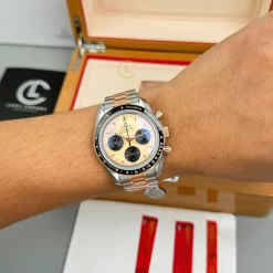 Đồng hồ Omega Speedmaster Moonwatch Professional 310.20.42.50.99.001 42mm Demi Rose Gold Replica 1:1 – Top Quality Version