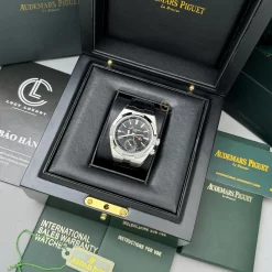 Đồng Hồ Vacheron Constantin Overseas Dual Time 7900V 41mm Black Dial Steel Replica 1:1 – Top Quality Version
