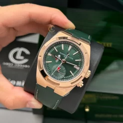 Đồng Hồ Vacheron Constantin Overseas Dual Time 7900V 41mm Green Dial Rose Gold Replica 1:1 – Top Quality Version