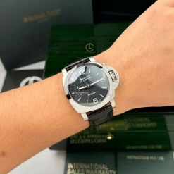 Đồng hồ Panerai Luminor Quaranta BiTempo PAM01365 40mm Black Dial Steel Replica 1:1 – Top Quality Version