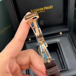 Đồng hồ Audemars Piguet Royal Oak Selfwinding 15300OR.OO.D088CR.02 39mm White Dial Rose Gold Replica 1:1 – Top Quality Version