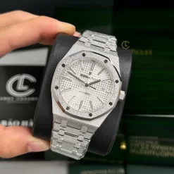 Đồng hồ Audemars Piguet Royal Oak Frosted Gold 41mm Silver Dial Steel Replica 1:1 – Top Quality Version