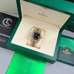 Đồng hồ Rolex Day-Date M228238-0004 40mm Black Dial Yellow Gold Replica 1:1 – Top Quality Version