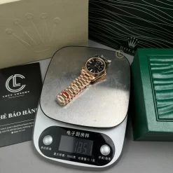 Rolex Day-Date 228235- 0045 mặt số Eisenkiesel Rose Gold Replica 1:1 – Top Quality Version