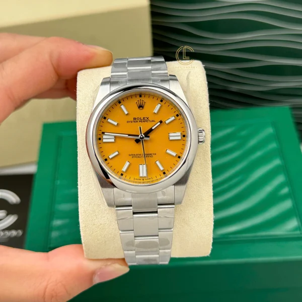 Đồng hồ Rolex Oyster Perpetual 126000-0004 36mm Yellow Dial Replica 1:1 – Top Quality Version