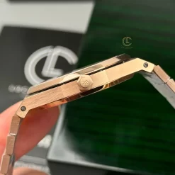 Đồng Hồ Audemars Piguet Royal Oak “Jumbo” Extra-Thin 15207OR.OO.1240OR.01 39mm Black Dial Rose Gold Replica 1:1 – Top Quality Version