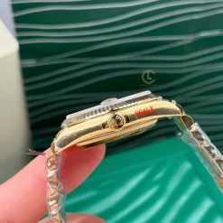 Đồng Hồ Rolex Day-Date 128238-0132 champagne Dial Yellow Gold Replica 1:1 – Top Quality Version