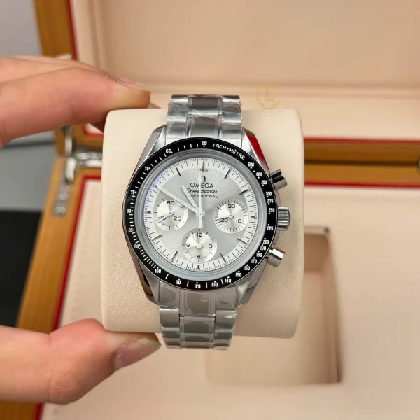 Đồng Hồ Omega Speedmaster Moon Watch 310.30.42.50.04.001 42mm White Dial Replica 1:1 – Top Quality Version