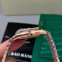 Đồng Hồ Rolex Everose Gold Day-Date 36mm 128235-0085 Rose Gold Replica 1:1 – Top Quality Version