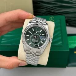 Đồng Hồ Rolex Sky-Dweller White Gold 336934-0002 42mm Green Dial Replica 1:1 – Top Quality Version