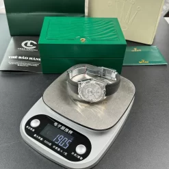 Đồng Hồ Rolex Sky Dweller 336934-0003 42mm White Dial Oyster Replica 1:1 – Top Quality Version