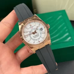 Đồng hồ Rolex Oyster Perpetual Sky-Dweller M326235-0004 42mm White Dial Rose Gold Replica 1:1 – Top Quality Version
