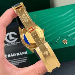 Đồng hồ Rolex Oyster Perpetual Sky-Dweller M326238-0009 42mm Black Oysterflex Yellow Gold Replica 1:1 – Top Quality Version