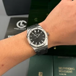 Đồng hồ Audemars Piguet Royal Oak 15500ST.OO.1220ST.03 41mm Black Dial Repliaca 1:1 – Top Quality Version