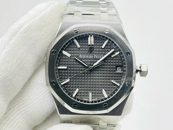 Audemars Piguet Royal Oak Automatic 15500ST 41mm Grey Dial Steel Replica 1:1 – Top Quality Version