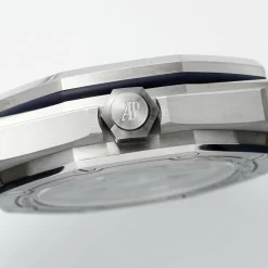 Đồng hồ Audemars Piguet Royal Oak Offshore Diver 15720ST 42mm Blue Dial Replica 1:1 – Top Quality Version