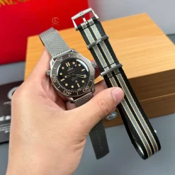 Omega Seamaster Diver 300M Edition 42mm Black Dial Titanium Replica 1:1 – Top Quality Version