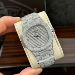 Patek Philippe Nautilus 5711/1A 40mm Full Moissanite HongKong Replica 1:1 – Top Quality Version