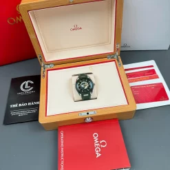 Omega Seamaster Aqua Terra Worldtimer 43mm Green Dial Replica 1:1 – Top Quality Version