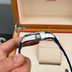 Omega Seamaster Aqua Terra Worldtimer 43mm Blue Dial Replica 1:1 – Top Quality Version