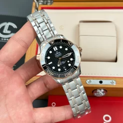 Omega Seamaster Diver 300M 210.20.42.20.01.001 42mm Black Dial Replica 1:1 – Top Quality Version