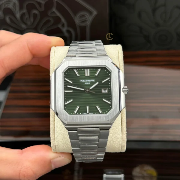 Patek Philippe Cubitus 5821/1AR-001 45mm Green Dial Replica 1:1 – Top Quality Version